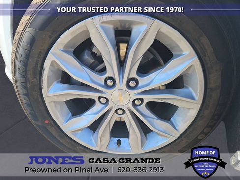 Used 2019 Chevrolet Malibu LT w/ Driver Confidence Package FWD image 18