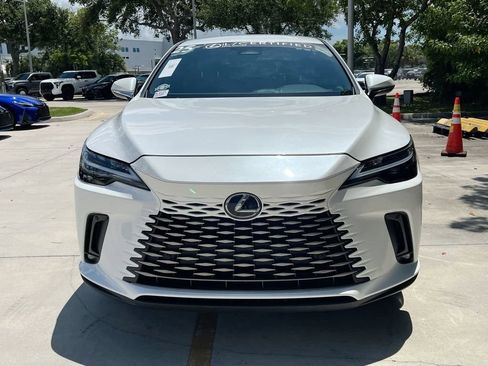 Certified 2025 Lexus RX 350 FWD w/ Technology Package image 2