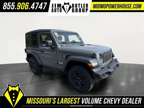 Used 2020 Jeep Wrangler Sport image 2
