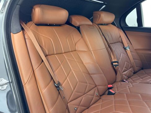 Used 2023 BMW i7 xDrive60 image 50