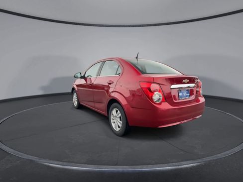 Used 2013 Chevrolet Sonic LT image 6
