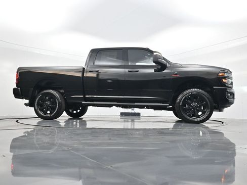 New 2026 RAM 2500 Tradesman AWD/4WD image 35