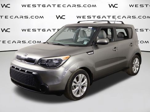Used 2015 Kia Soul + FWD image 1