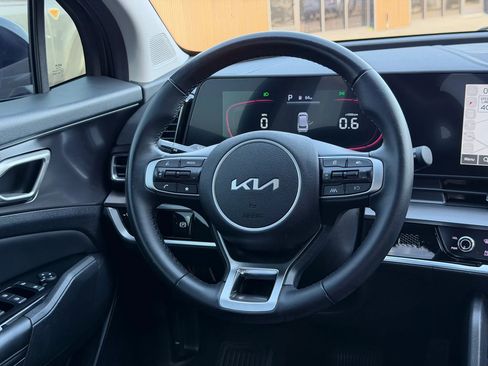 Used 2024 Kia Sportage EX FWD image 96