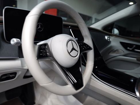 Used 2023 Mercedes-Benz EQS 450+ Sedan image 13