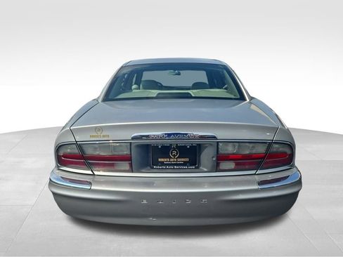 Used 2005 Buick Park Avenue image 4