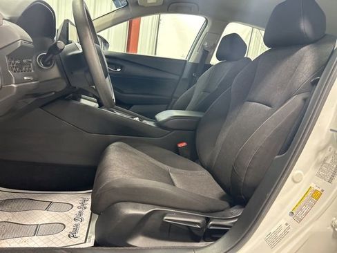 Certified 2023 Honda Accord LX image 12