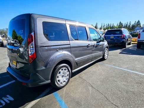 Used 2018 Ford Transit Connect XL FWD image 5