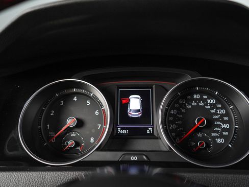 Used 2021 Volkswagen GTI SE FWD image 65