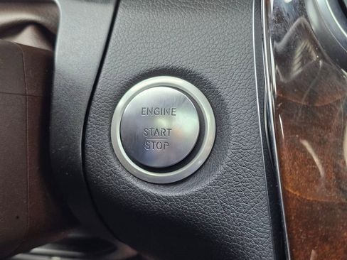 Used 2017 Mercedes-Benz GLC 300 4MATIC image 71