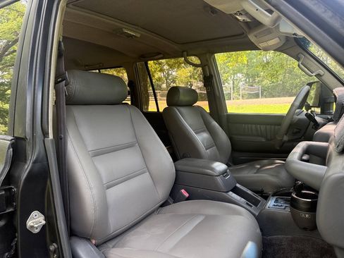 Used 1996 Toyota Land Cruiser AWD/4WD image 36