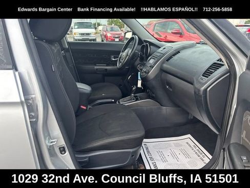 Used 2012 Kia Soul + FWD image 11