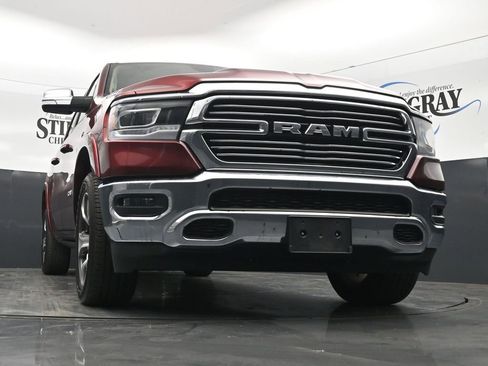 Used 2019 RAM 1500 Laramie AWD/4WD image 27