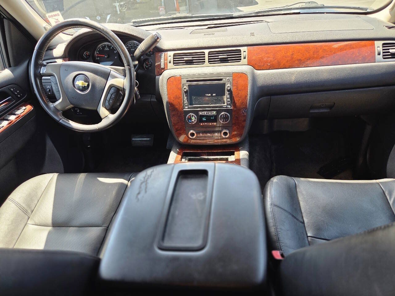 Used 2011 Chevrolet Tahoe LTZ RWD image 30