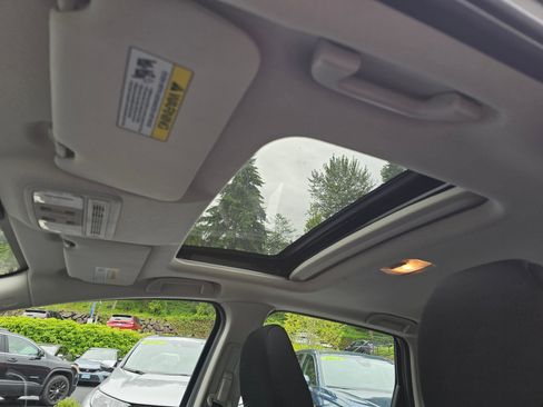 Used 2018 Honda Fit EX image 23