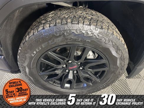 Used 2022 GMC Sierra 1500 Elevation image 11