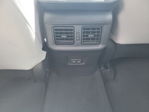 Certified 2025 Toyota RAV4 XLE w/ Convenience Package FWD image 17