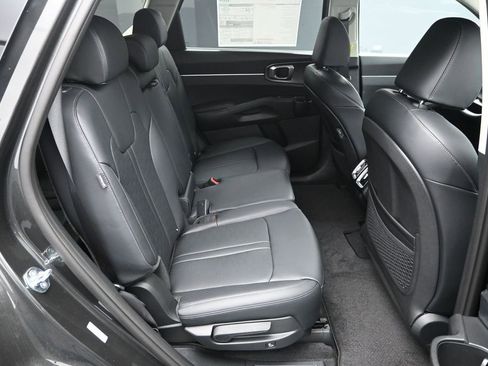 New 2026 Kia Sorento EX AWD/4WD image 44