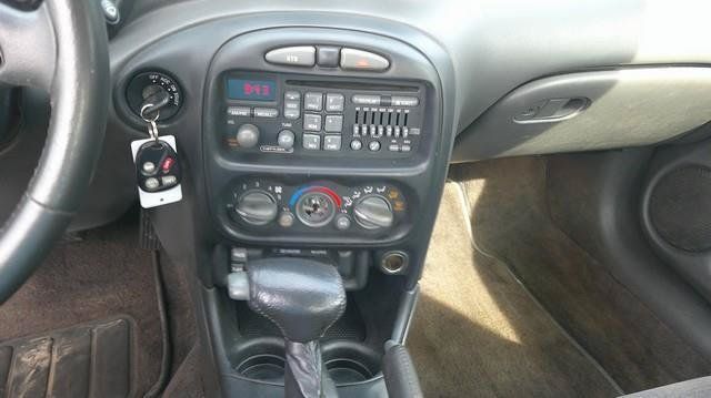 Used 1999 Pontiac Grand Am SE FWD image 7