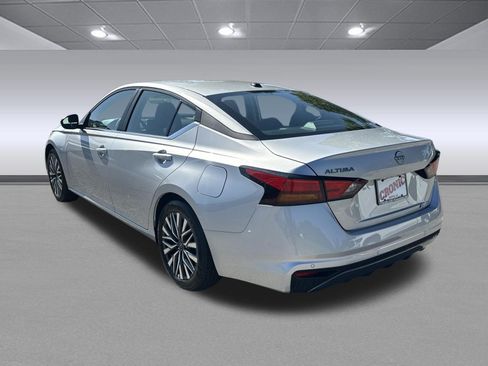 Used 2026 Nissan Altima 2.5 SV FWD image 5