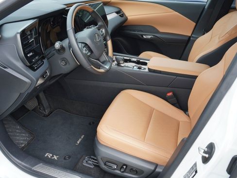 Certified 2025 Lexus RX 350 Premium Plus w/ Accessory Package (Z1) FWD image 7