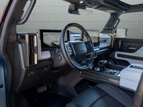 Used 2024 GMC Hummer EV 3X w/ Omega Edition AWD/4WD image 46