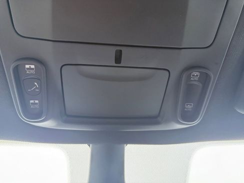 New 2026 Chrysler Pacifica Select image 23