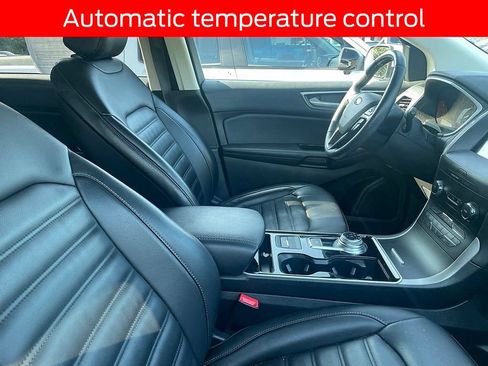 Used 2020 Ford Edge SEL w/ Convenience Package AWD/4WD image 10