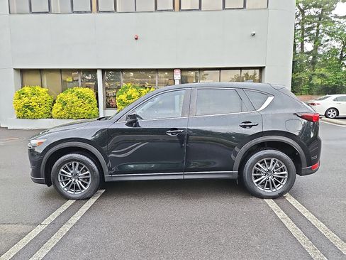 Used 2017 MAZDA CX-5 Touring w/ Preferred Equipment Package AWD/4WD image 5