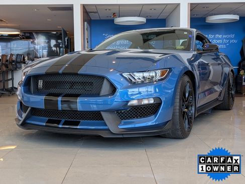 Used 2020 Ford Mustang Shelby GT350 w/ Technology Package RWD image 6
