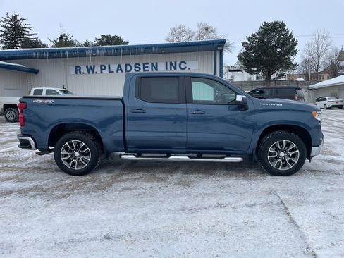 Used 2024 Chevrolet Silverado 1500 LT image 18