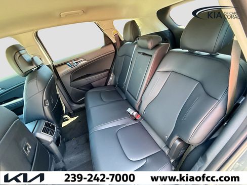 New 2025 Kia Sportage EX image 19
