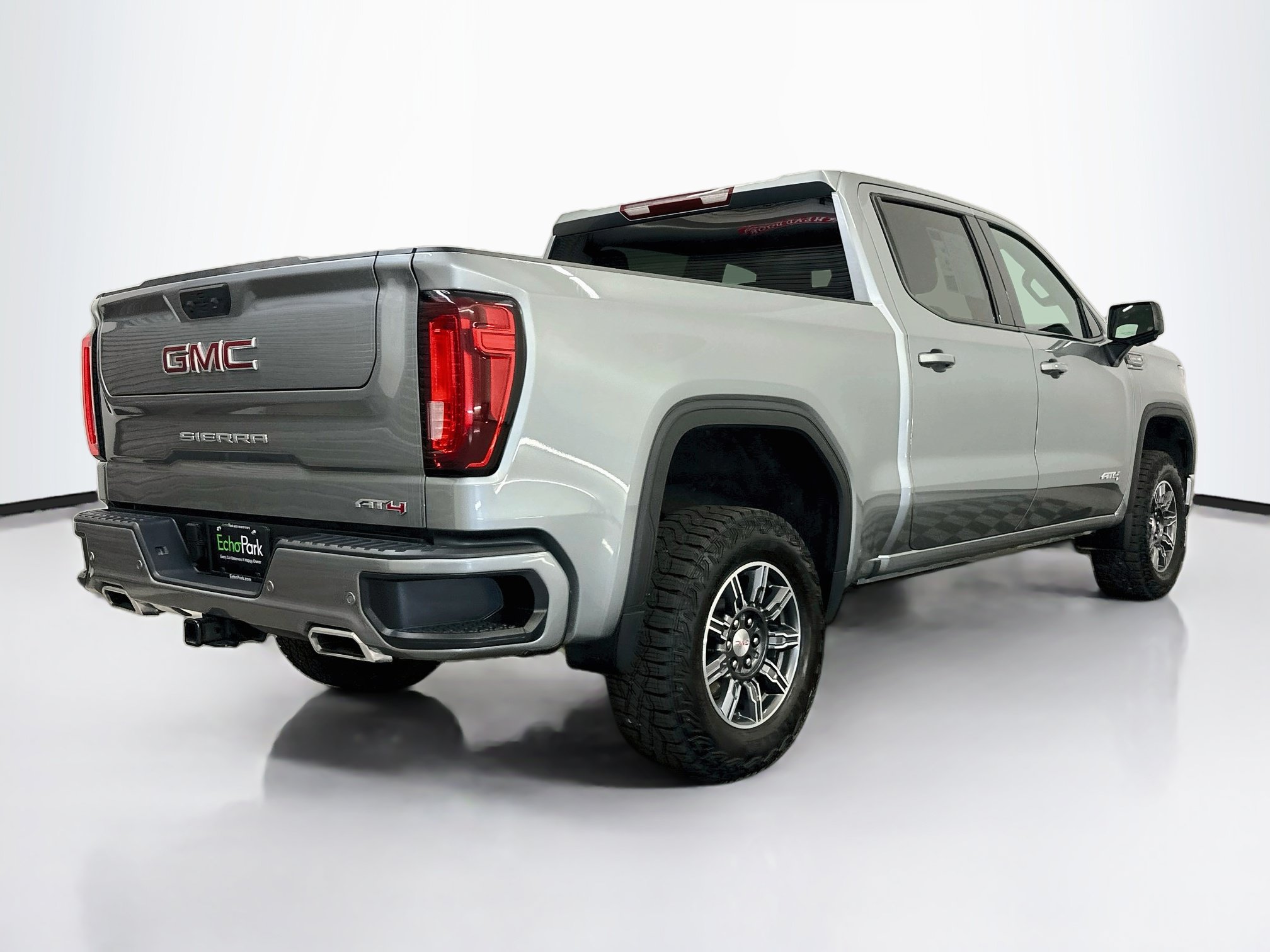 Used 2026 GMC Sierra 1500 AT4 AWD/4WD image 9