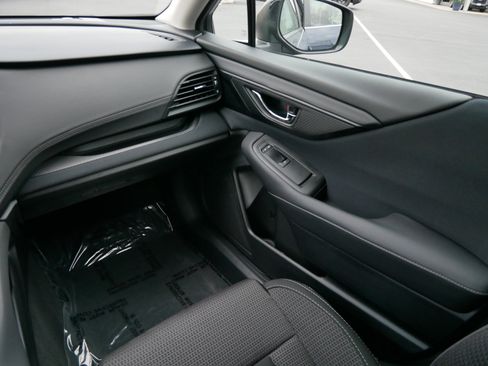 Certified 2025 Subaru Outback Premium image 11