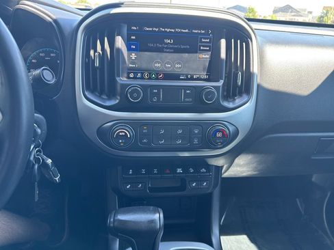 Used 2021 Chevrolet Colorado ZR2 AWD/4WD image 15