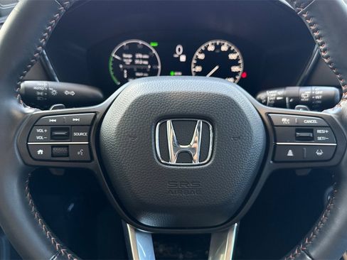 Used 2025 Honda CR-V Sport image 28