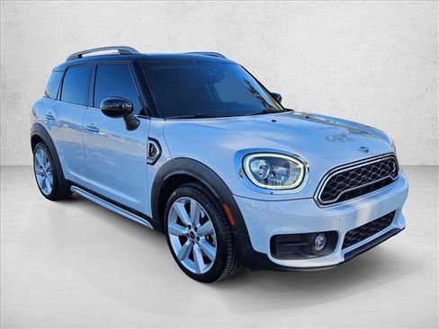 Used 2020 MINI Cooper Countryman S w/ Storage Package FWD image 3