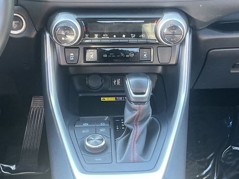 Used 2024 Toyota RAV4 XSE image 22