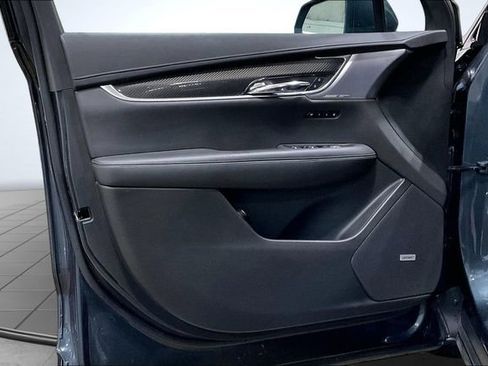 Used 2020 Cadillac XT6 Sport image 25