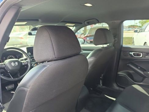 Used 2023 Honda Civic Sport image 15