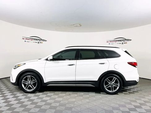 Used 2019 Hyundai Santa Fe XL w/ Cargo Package image 5