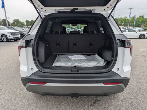 New 2026 Chevrolet Equinox LT FWD image 30