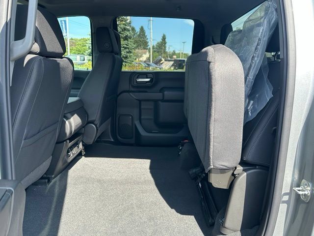 New 2026 Chevrolet Silverado 2500 Custom w/ Custom Value Package AWD/4WD image 16