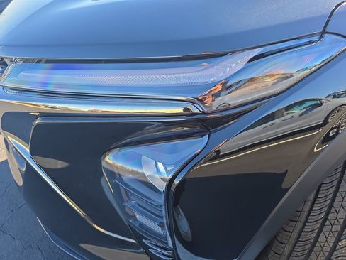 New 2026 Chevrolet Trax RS w/ Driver Confidence Package image 31