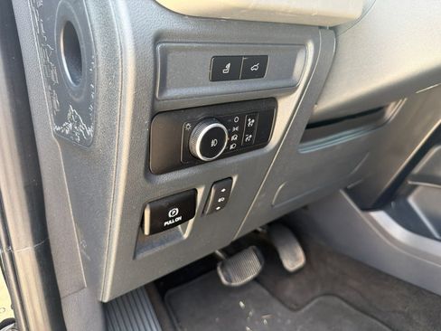 Used 2023 Ford Expedition XLT RWD image 22