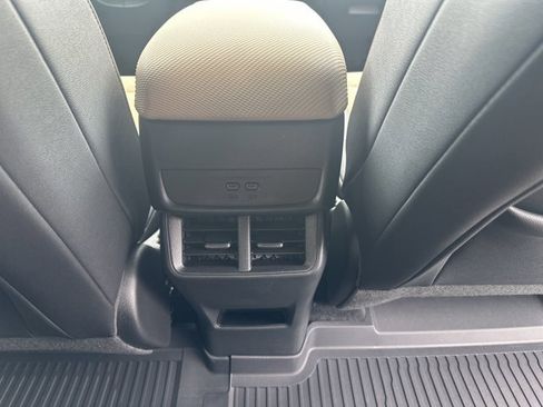 New 2026 Chevrolet Equinox ACTIV w/ Safety and Technology Package image 28