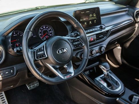 Used 2021 Kia Forte GT-Line image 10