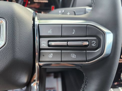 New 2027 GMC Terrain Elevation w/ Elevation Premium Package FWD image 10