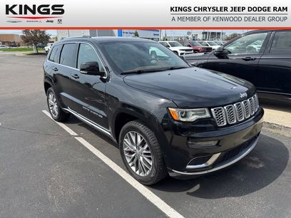 Used 2017 Jeep Grand Cherokee Summit w/ Platinum Series Group