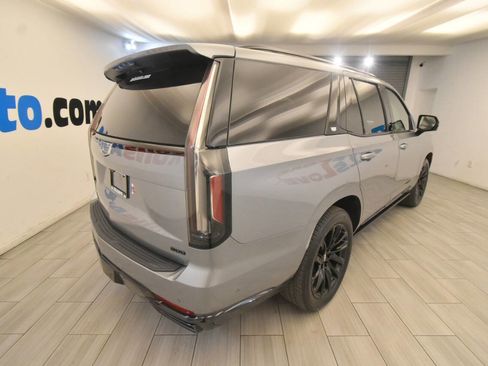 Used 2023 Cadillac Escalade Sport Platinum w/ LPO, ONYX Package AWD/4WD image 5